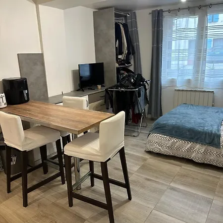 아파트 Le Gris Studio Centre *